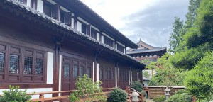 佛教艺术在寺庙建筑中的展现与传承